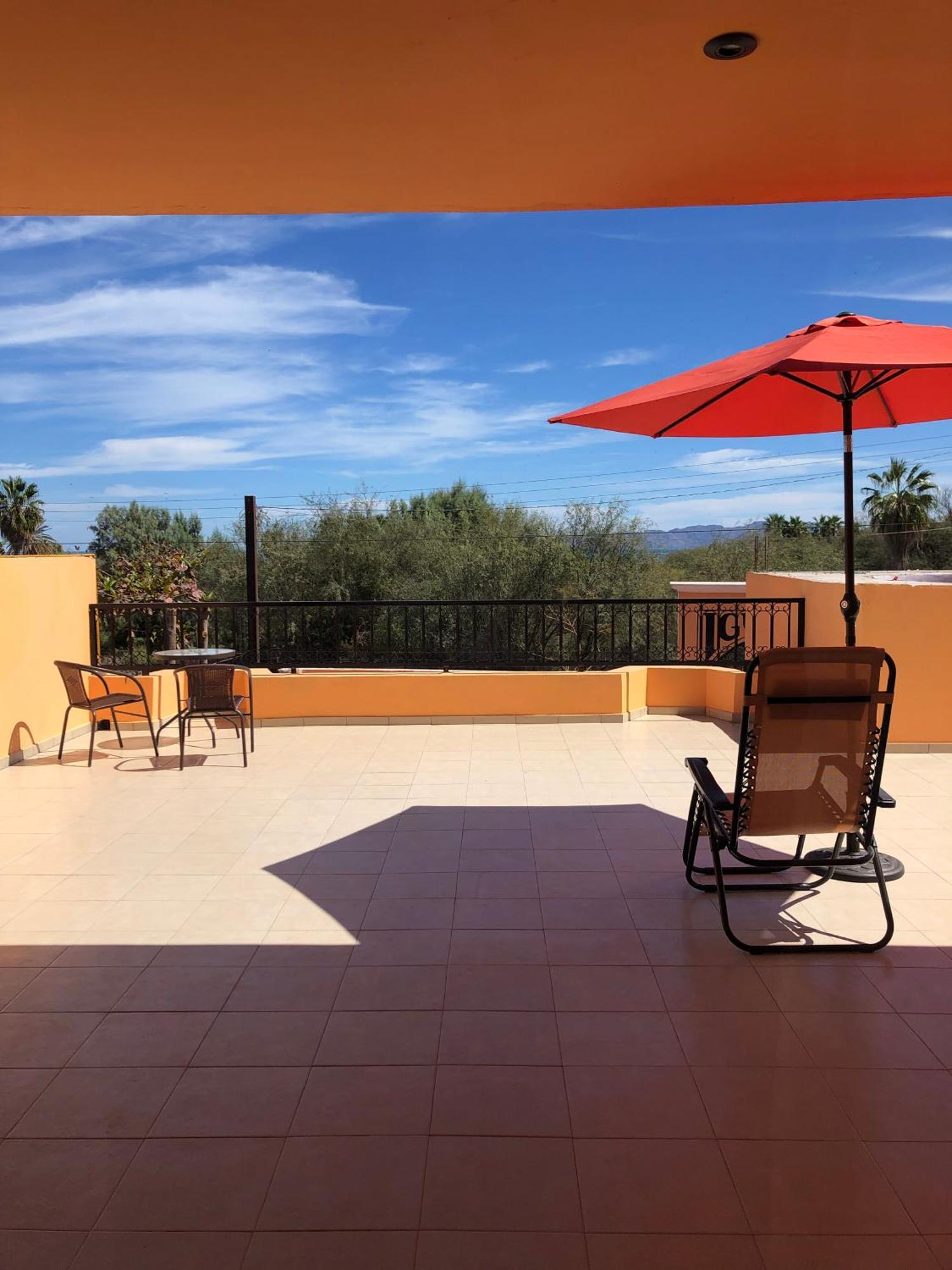 לורטו Tres Iguanas Apart Hotel - New, Cozy & Spacious Flats, Short Walk To Beach מראה חיצוני תמונה
