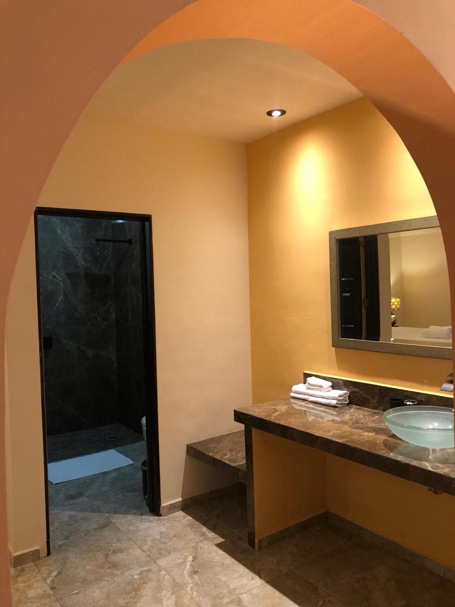 לורטו Tres Iguanas Apart Hotel - New, Cozy & Spacious Flats, Short Walk To Beach מראה חיצוני תמונה
