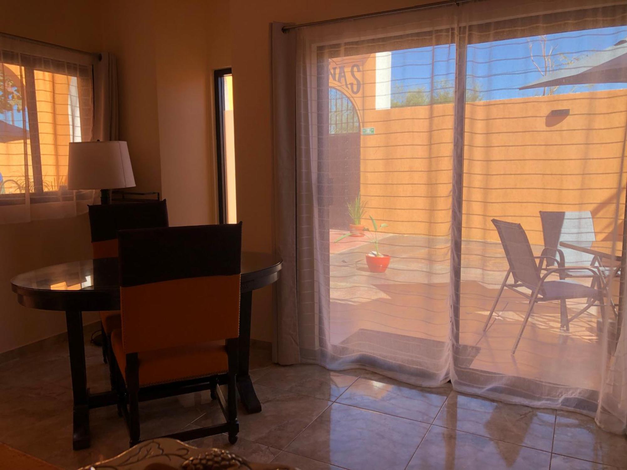 לורטו Tres Iguanas Apart Hotel - New, Cozy & Spacious Flats, Short Walk To Beach מראה חיצוני תמונה