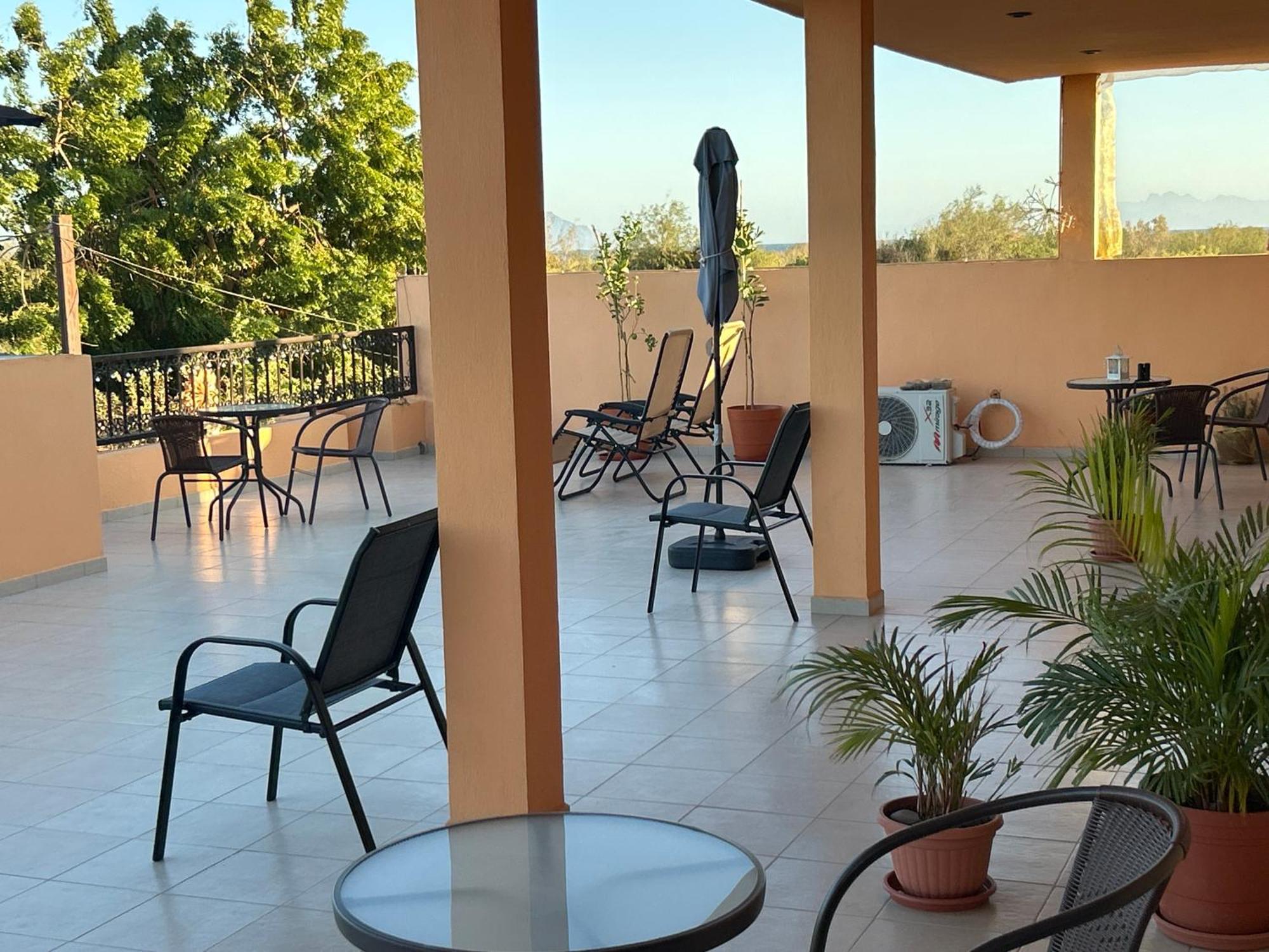 לורטו Tres Iguanas Apart Hotel - New, Cozy & Spacious Flats, Short Walk To Beach מראה חיצוני תמונה